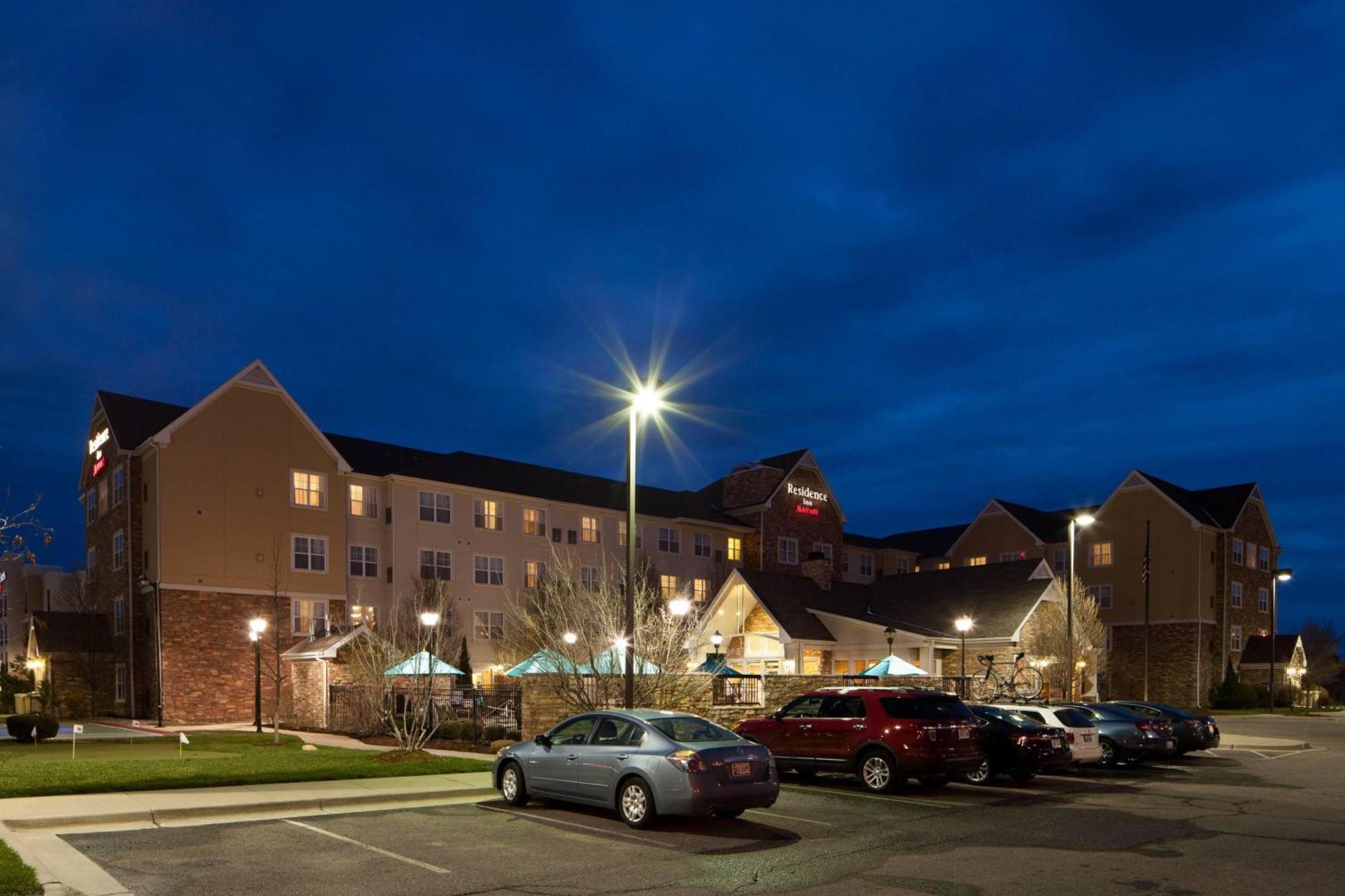 Residence Inn By Marriott Wichita East At Plazzio Kültér fotó